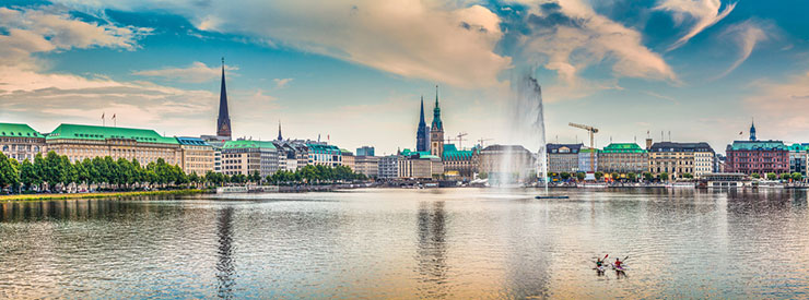 Limousinenservice Hamburg mit Alster